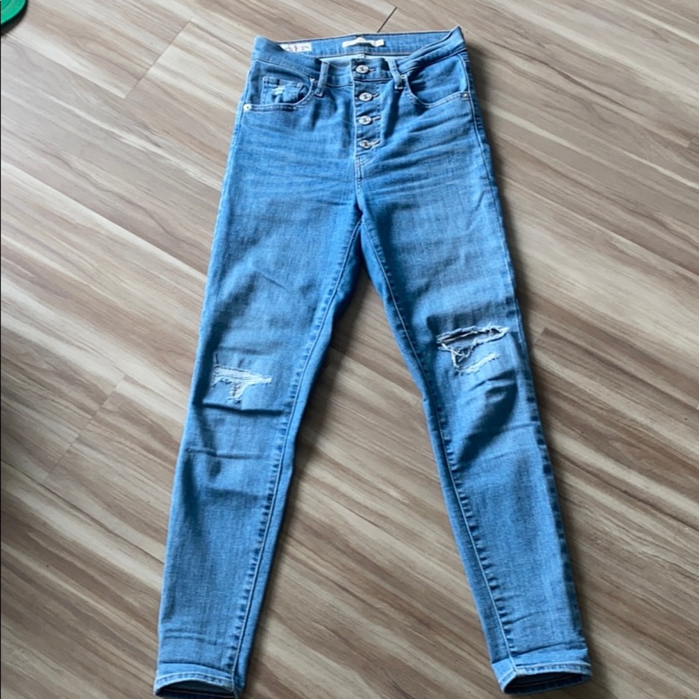 Premium Levis jeans
